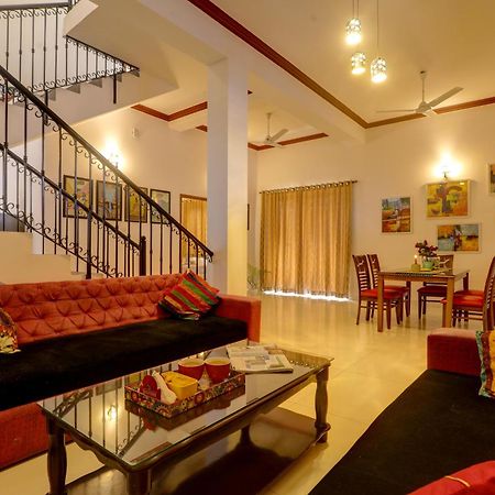 Jaqk Holidays - 9Bhk Villa For Big Groups, Private Pool-Wifi-Cartaker-Parking, North Goa Baga Eksteriør billede
